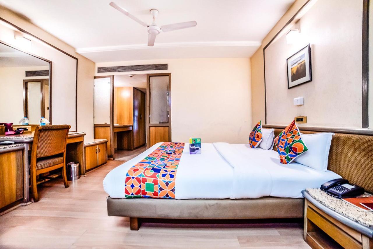 Hotel Gandharva Shivajinagar Pune Exterior foto